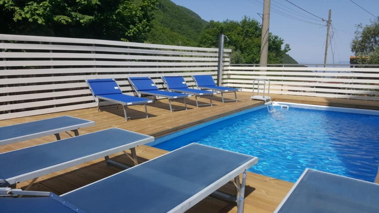 Appartamento Raffaella Pimonte Exterior foto
